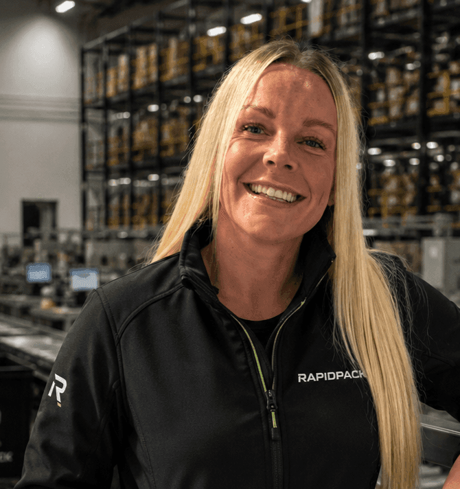 Rapid Pack team member Leanne